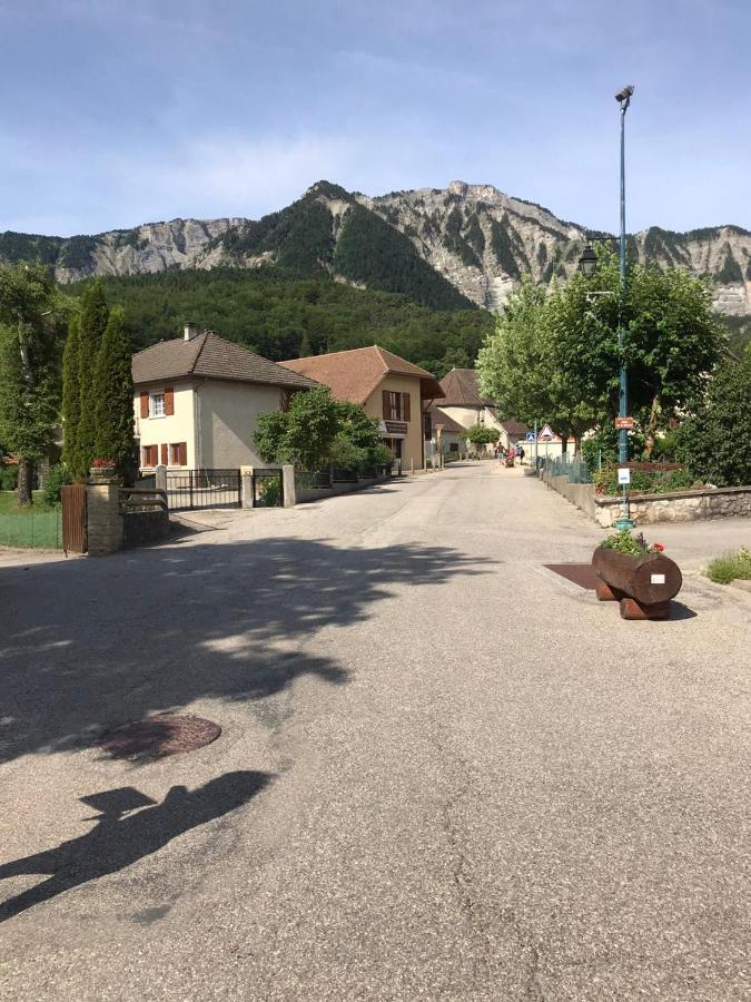 Le Gite Des Vagabonds Chichilianne Exterior foto